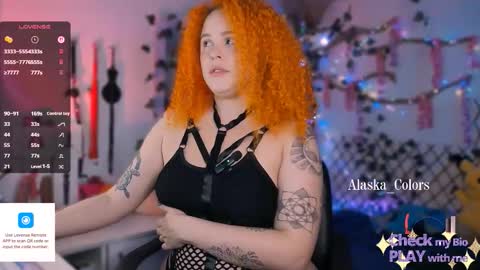 Caro online show from 11/06/25, 03:02