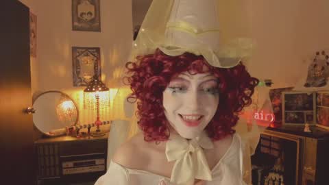 Snapshot of alaskagrace chatting on 02/06/25, 05:35 Alaska Grace online show from 02/06/25, 05:35