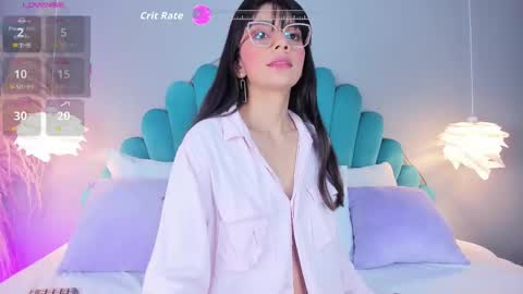 Snapshot of alassiahocthner chatting on 11/24/25, 11:43 Alassia Hocthner online show from 11/24/25, 11:43