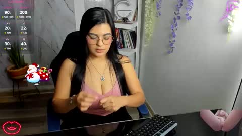 Alaya online show from 12/01/25, 01:10