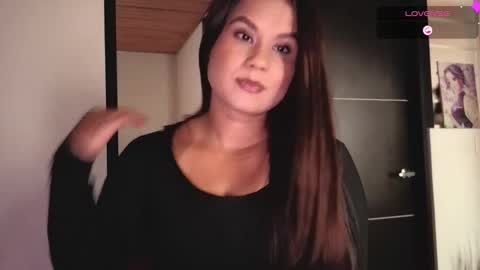 alba_toro535670 online show from 11/19/25, 02:50