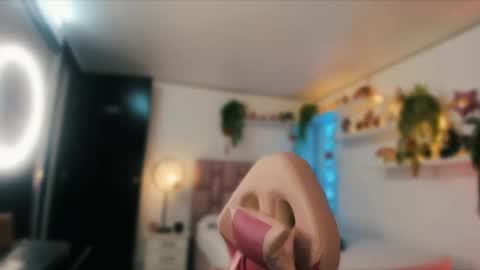 albaandthayron online show from 02/19/25, 12:00