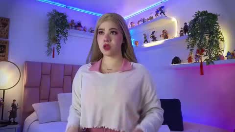 albaandthayron online show from 12/22/25, 12:13