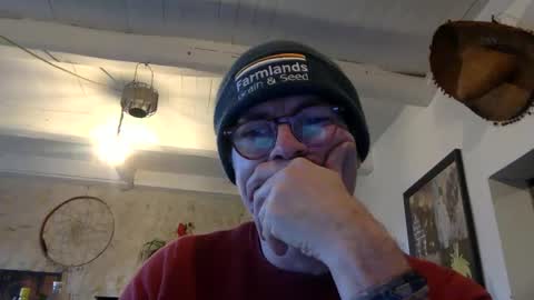 Snapshot of albandant chatting on 12/02/24, 12:51 albandant online show from 12/02/24, 12:51