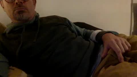 Snapshot of albandant chatting on 12/14/24, 11:18 albandant online show from 12/14/24, 11:18