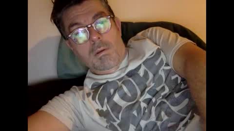 Snapshot of albandant chatting on 12/29/24, 07:28 albandant online show from 12/29/24, 07:28