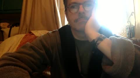 Snapshot of albandant chatting on 02/18/25, 08:27 albandant online show from 02/18/25, 08:27