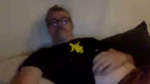 Snapshot of albandant chatting on 07/14/26, 12:11 albandant online show from 07/14/26, 12:11