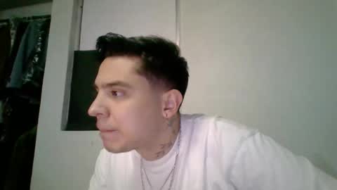 Snapshot of alber753713 chatting on 06/03/26, 06:27 alber753713 online show from 06/03/26, 06:27