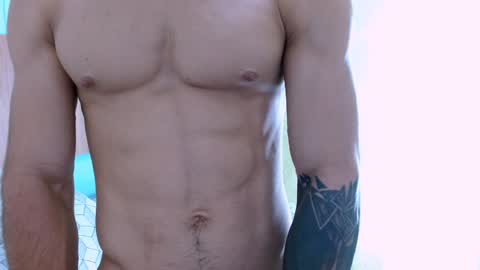 Snapshot of albertbernal69 chatting on 01/05/25, 04:36 Albert online show from 01/05/25, 04:36