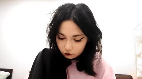 Snapshot of alberthamazierski chatting on 10/13/25, 07:14 Im Katrina online show from 10/13/25, 07:14