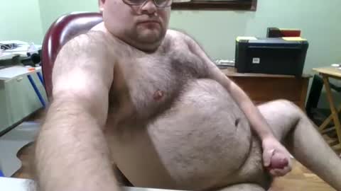 Snapshot of albertle345 chatting on 11/17/25, 10:04 albertle345 online show from 11/17/25, 10:04