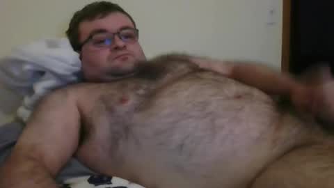 Snapshot of albertle345 chatting on 03/05/26, 02:02 albertle345 online show from 03/05/26, 02:02