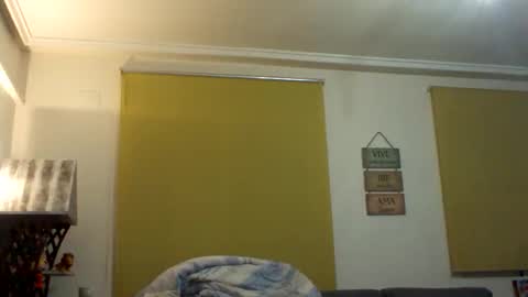 Snapshot of albertomaxchotex chatting on 04/28/26, 02:27 albertomaxchotex online show from 04/28/26, 02:27