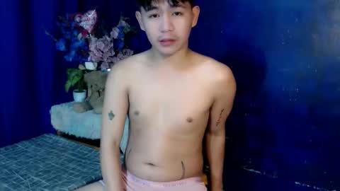 Snapshot of albertx_destroyer69 chatting on 11/22/25, 12:53 Albert online show from 11/22/25, 12:53