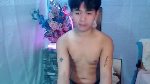 Snapshot of albertx_destroyer69 chatting on 05/19/26, 03:02 Albert online show from 05/19/26, 03:02