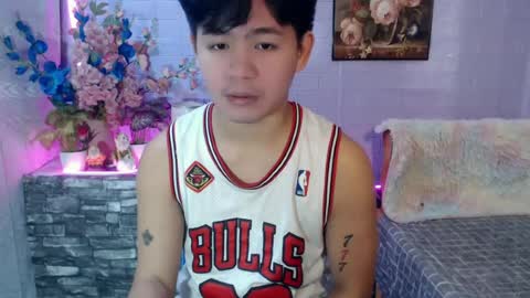Snapshot of albertx_destroyer69 chatting on 06/11/26, 02:53 Albert online show from 06/11/26, 02:53
