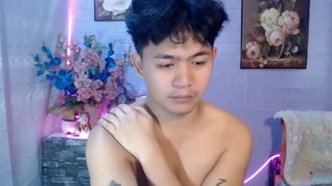 Snapshot of albertx_destroyer69 chatting on 07/20/26, 01:53 Albert online show from 07/20/26, 01:53