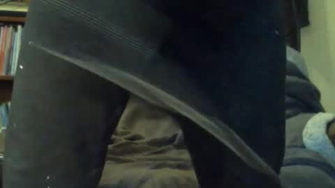 Snapshot of albo61 chatting on 01/19/25, 09:22 albo61 online show from 01/19/25, 09:22