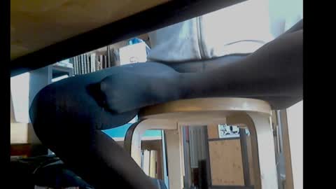 aldolechat online show from 11/24/25, 10:37