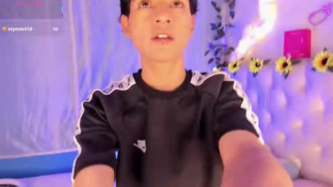 ale_aurarashi online show from 02/15/26, 03:03