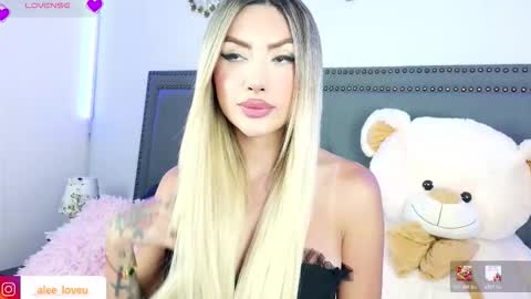 Snapshot of ale_love_ chatting on 03/18/26, 12:03 ALE LOVE online show from 03/18/26, 12:03