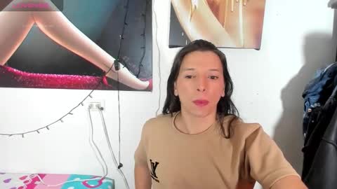 ale_noah_xxx online show from 02/15/26, 01:52