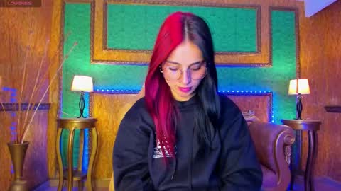 Aleja Online  GTM-5 700 1400 online show from 12/15/25, 12:31