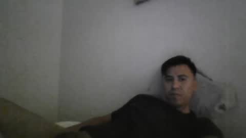Snapshot of aleccksz chatting on 04/07/26, 01:17 PoonHandler online show from 04/07/26, 01:17