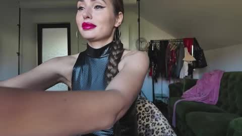 Alecssalove online show from 10/20/25, 11:21