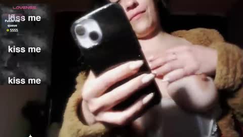 aledelo online show from 12/31/24, 07:10