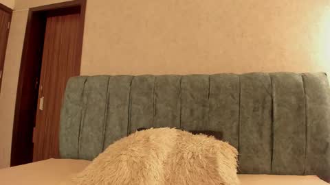 Aleera online show from 02/18/26, 08:38