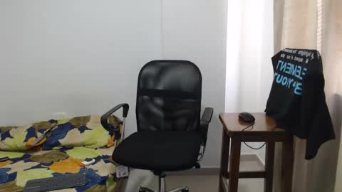 aleex_miller online show from 10/09/25, 09:24