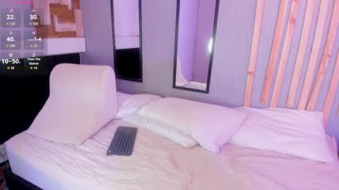 aleexiiaa online show from 09/26/25, 01:15