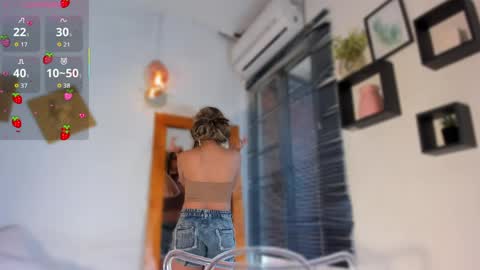 Snapshot of aleexiiaa chatting on 04/02/26, 12:03 aleexiiaa online show from 04/02/26, 12:03