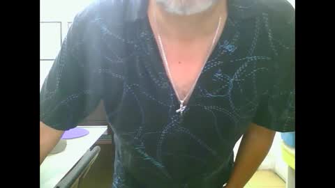 alegre_1962 online show from 12/30/24, 02:09