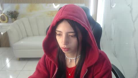 Snapshot of alehp_rose_s chatting on 04/25/26, 12:52 Ale online show from 04/25/26, 12:52