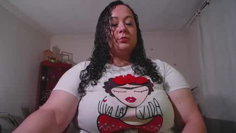 aleia taylor online show from 10/06/25, 02:09