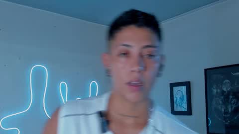 Snapshot of aleja1214 chatting on 11/26/25, 12:22 Alejandra online show from 11/26/25, 12:22