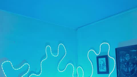 Snapshot of aleja1214 chatting on 02/04/26, 12:38 Alejandra online show from 02/04/26, 12:38