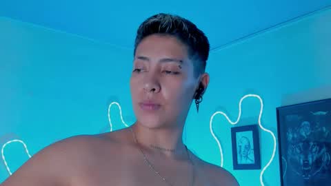 Snapshot of aleja1214 chatting on 02/06/26, 04:17 Alejandra online show from 02/06/26, 04:17