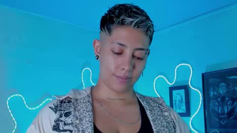 Snapshot of aleja1214 chatting on 02/13/26, 09:11 Alejandra online show from 02/13/26, 09:11