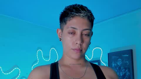 Snapshot of aleja1214 chatting on 02/22/26, 01:07 Alejandra online show from 02/22/26, 01:07