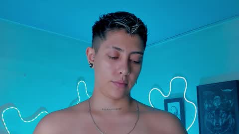 Snapshot of aleja1214 chatting on 03/25/26, 11:44 Alejandra online show from 03/25/26, 11:44