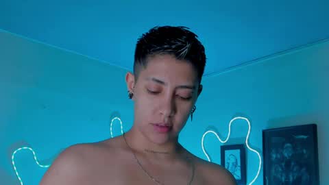 Snapshot of aleja1214 chatting on 04/09/26, 05:29 Alejandra online show from 04/09/26, 05:29