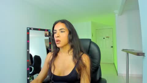 Alejandra Arango online show from 02/09/26, 06:45