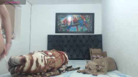 aleja online show from 09/27/25, 01:10