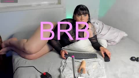 Snapshot of aleja_rossi chatting on 01/17/26, 07:39 Aleja online show from 01/17/26, 07:39