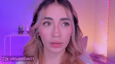 Snapshot of alejamillan1 chatting on 05/02/26, 04:28 night GTM -5 online show from 05/02/26, 04:28
