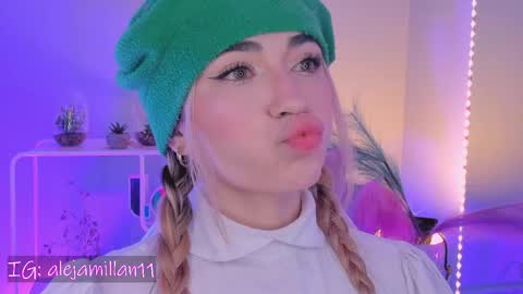 Snapshot of alejamillan1 chatting on 05/12/26, 04:09 night GTM -5 online show from 05/12/26, 04:09